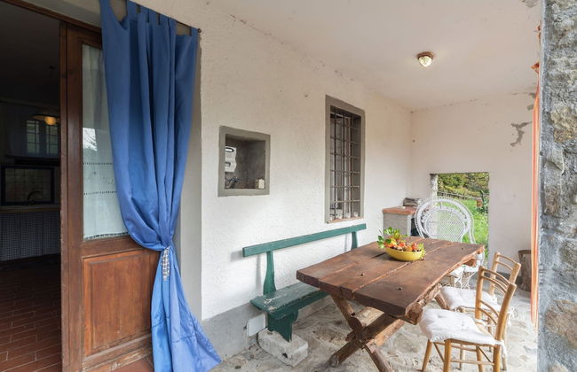 Rustic Chalet With Pool - Photo 23