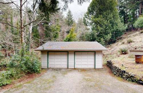 The Pony Creek Forest Retreat - Photo 24