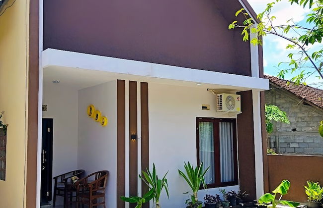 LieFly Prambanan Villa - Foto 29