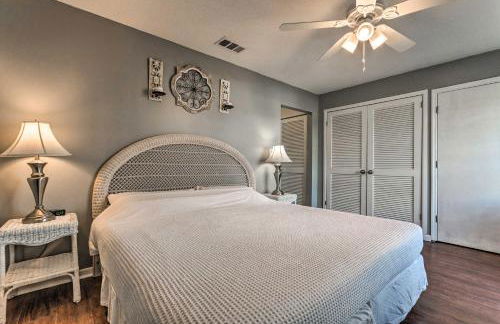 Sandpiper Cove Escape on Canal - Walk to Beach! - Foto 30