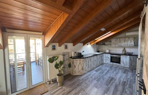 Arty Loft with Sea & City Views - Foto 14