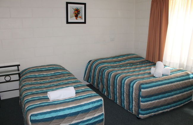 Oasis Inn Cairns - Photo 3