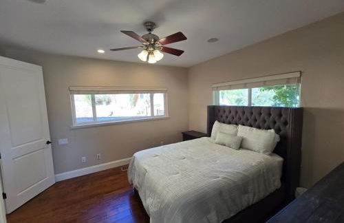 The Alhambra Retreat Gated Spacious Private - Foto 24