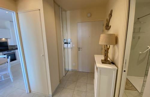 Port-Louis: Appartement T2 avec Terrasse, Parking et Wifi - FR-1-349-159 - Foto 19