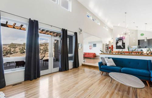 Mid-Century Modern Escape hikingbiking nearby! - Foto 18