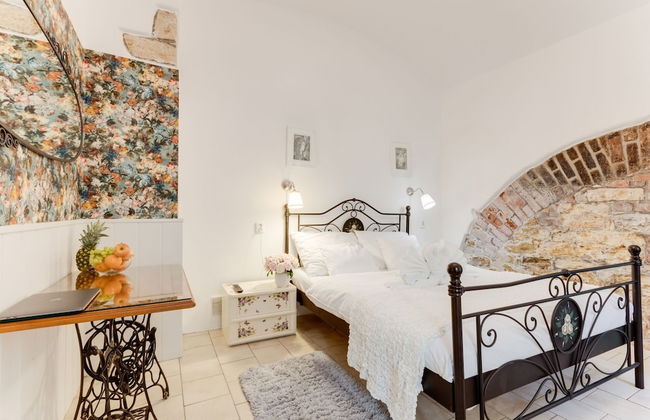 Prague Siesta Apartments - Photo 69