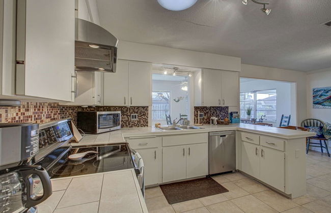 Peaceful Egret Pool Home in Venice - Foto 13