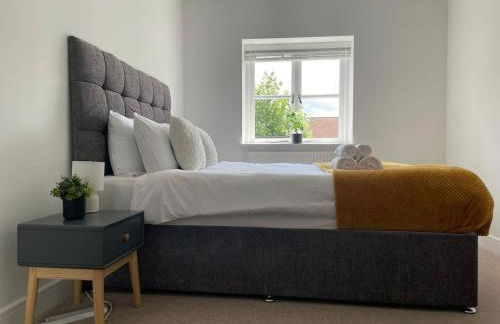 Exclusive 1 and 2 Bedroom Flats only 0,5 miles aw - Foto 5