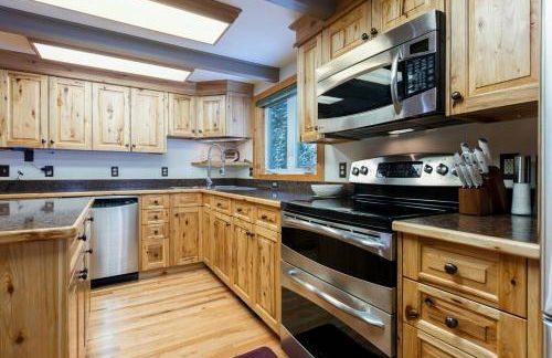 Glacier Snow Fox Lodge - Inside Glacier Park - Foto 12