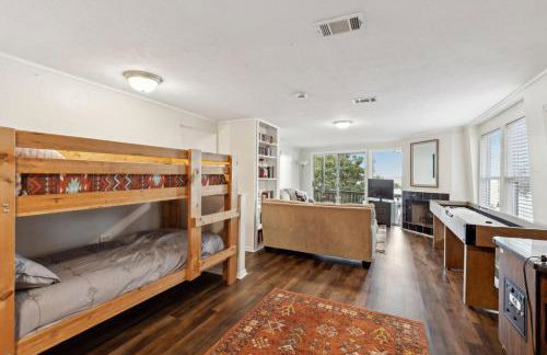 Lone Star Lake Cottage-NEW Trex Deck, boat dock - Foto 21