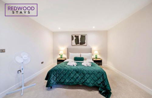 Brand New Premium Serviced Apartments, Free Parking, High-Speed WiFi By Redwood Stays - Foto 46