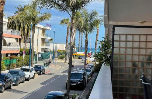 VILLENEUVE LOUBET PLAGE- Entre NICE et CANNES - Foto 50