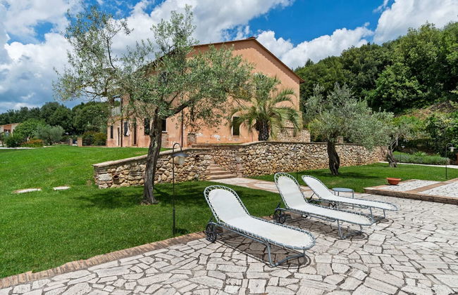 Luxury, Modern Apartment With Pool and Stunning Views - Foto 38