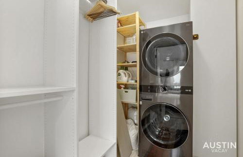 Stylish Austin Retreat w Luxurious King Bed and WD - Foto 20