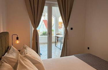 Apartments Mikulić - Photo 27