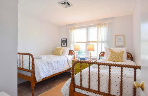 Beach House Short Walk to Kingsbury Beach - Foto 15