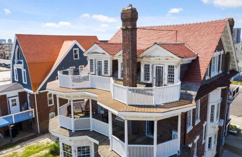 Grand Historic 8BR 6 5BA Mansion Waterfront Decks - Foto 73