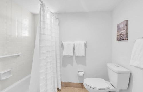 Deluxe Condo - Modern Furnishings and Great View - Foto 20