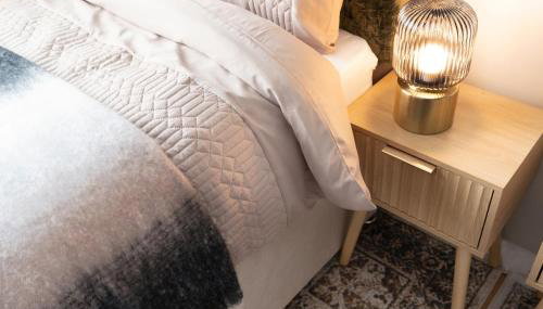 4BR Home and Parking with CCTV Contractors & Family - Foto 4