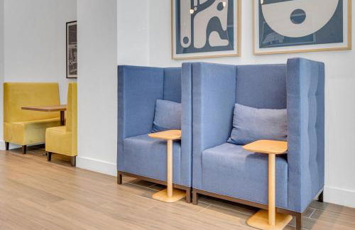 Brickell Border 3BR by Untitled Stay - Photo 18