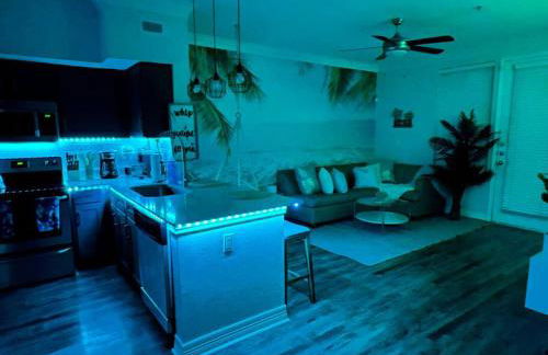 Island Breeze - 1BR/ Medical Center/ NRG/Galleria/Downtown - Foto 9