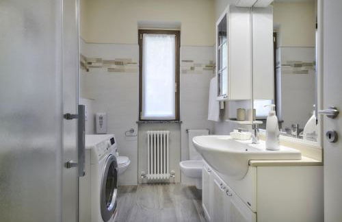 CASA DELLA MUSICA APARTMENT lake view and garden - Foto 25