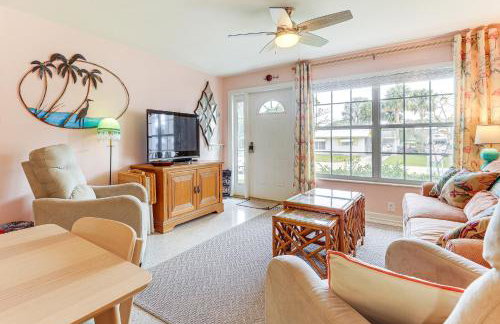 4 Mi to Beaches Vibrant Stuart Villa with Patio! - Foto 4