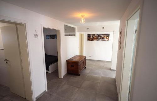 Wohlfühloase - Moderne Ferienwohnung mit großem eingezäuntem Garten in Alleinlage an Feld & Wald, Natur pur trifft auf Komfort, Wellness und gute Erholung - Foto 6