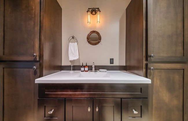 Chateau Fortine Retreat for 6! - Photo 26