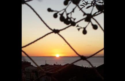 Santo Antônio Além do Carmo - apartamento com varanda e vista pro mar, até 3 pessoas - Foto 6
