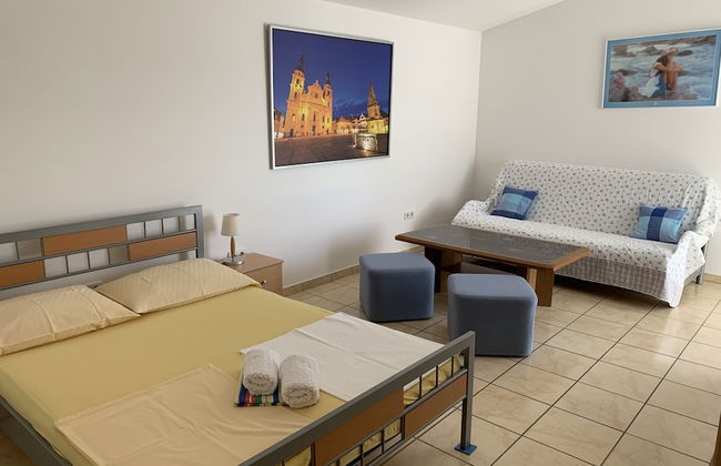 Apartments Mate with pool - Foto 9