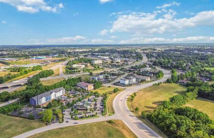 Curated 3BR, Minutes to Toyota, KY Horse Park, The Ark & Lexington - Foto 32