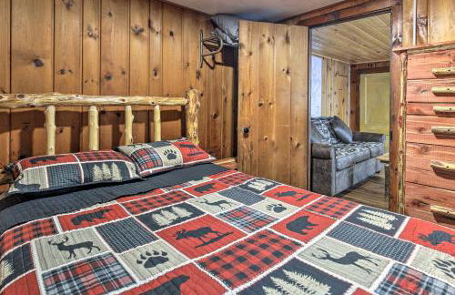 Lakefront Minocqua Cabin with Dock and Fire Pit! - Foto 14