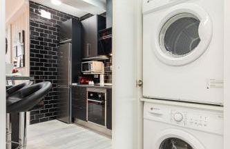 Madrid Río Apartment - Photo 34