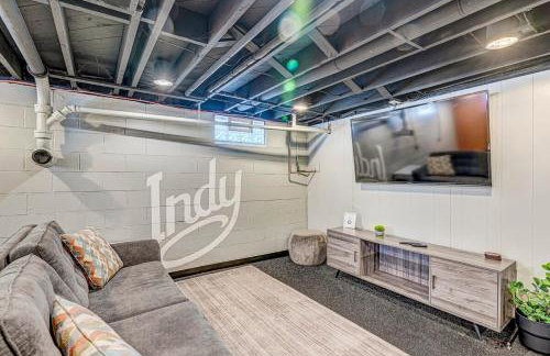 Butterfield Family Friendly Bungalow Northside Indy with Arcade - Foto 17