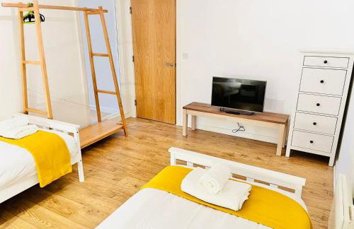 Stylish 3-Bedroom Mill Conversion near Leeds - Foto 17