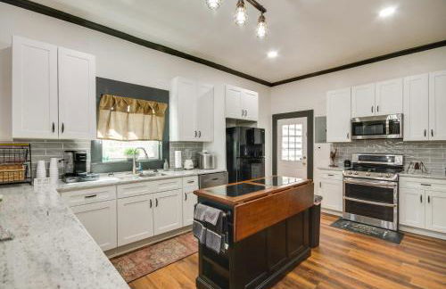 Updated North Greenwood Cottage Less Than 1 Mi to Dtwn! - Foto 13