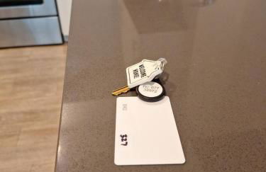 Modern Resort Styled 2BR Apt W Pool, Gym & Hot Tub - Foto 2