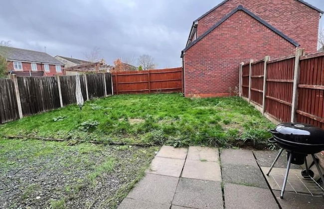 Modern 3 BR House for Contractors - Foto 18