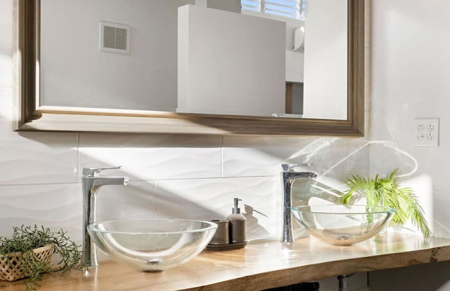 Vistamar Private Waterfront Home Pool - Photo 42