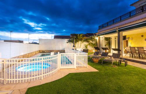 Villa Dalara Maspalomas, Private Pool and Jacuzzi - Photo 38