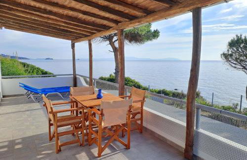 Beach House Kotrona - Photo 3