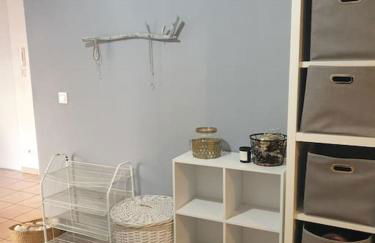 L' Appartement du Quai Neuf Parking privé - Gare à 5min - Foto 4