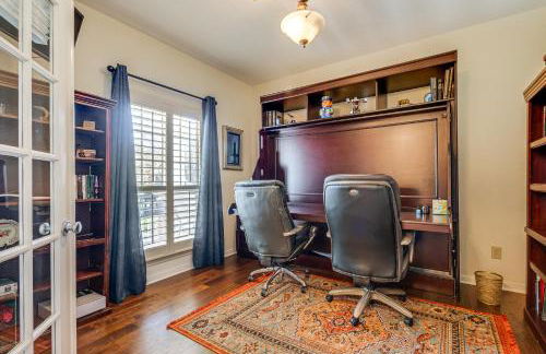 Near Cynthia Woods Mitchell Pavilion Family Home! - Photo 10