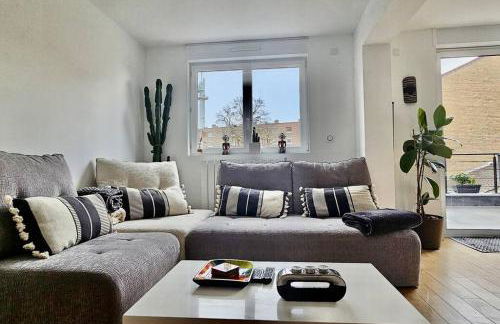 Maison proche du vieux Lille et de la citadelle avec place parking - Foto 11