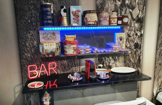 CMK Bar & Spa - Foto 24