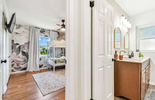 Tampa Group Retreat l Pool l Hot Tub l Outdoor Fun! - Foto 44