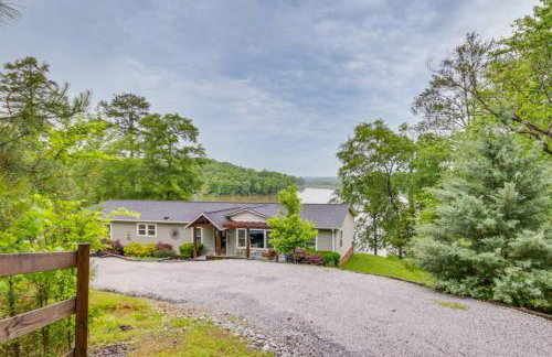 Lakefront Paradise Cozy Space Games Family Fun - Foto 38