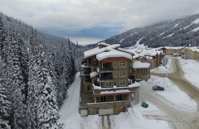 Kookaburra Lodge by Bear Country - Photo 9