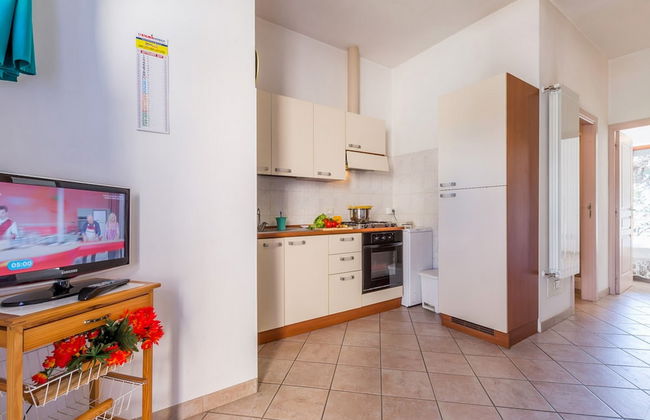 Daniela 4 100m From Sea - Foto 16